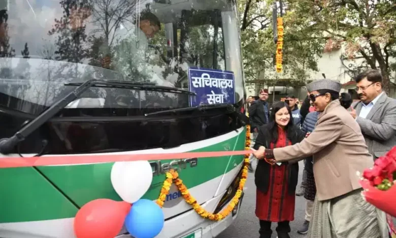 सचिवालय कार्मिकों के लिए इलेक्ट्रिक बस सेवा का शुभारम्भ सचिवालय कार्मिकों के लिए इलेक्ट्रिक बस सेवा का शुभारम्भ