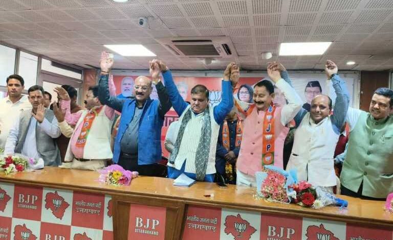 पूर्व विधायक मालचंद्र और विजयपाल हुए भाजपाई पूर्व विधायक मालचंद्र और विजयपाल हुए भाजपाई