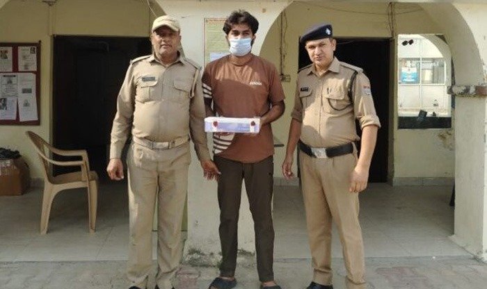 हिस्ट्रीशीटर के घर पर फायरिंग करने वाला गैंगस्टर का साथी गिरफ्तार