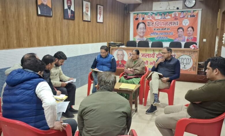 विधायक ने विकास कार्यों को स्वीकृति देने पर मुख्यमंत्री का जताया आभार विधायक ने विकास कार्यों को स्वीकृति देने पर मुख्यमंत्री का जताया आभार