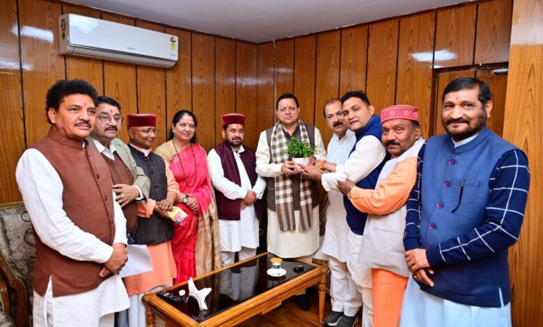 राज्य सरकार ने जन भावनाओं के अनुरूप भू सुधारों की नींव रखी : सीएम राज्य सरकार ने जन भावनाओं के अनुरूप भू सुधारों की नींव रखी : सीएम