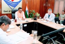 मुख्य सचिव आनंद बर्द्धन से मिले विश्व बैंक के अधिकारी