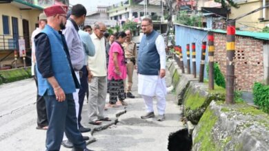 चिड़ोंवाली में क्षतिग्रस्त पुल का मंत्री गणेश जोशी ने किया निरीक्षण चिड़ोंवाली में क्षतिग्रस्त पुल का मंत्री गणेश जोशी ने किया निरीक्षण