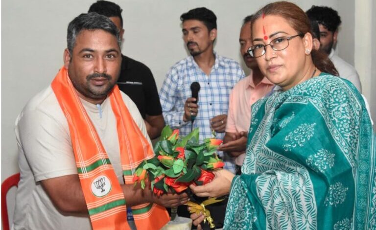 युवा सिर्फ रोजगार पाने वाले नहीं, देने वाले भी बनें- रेखा आर्या