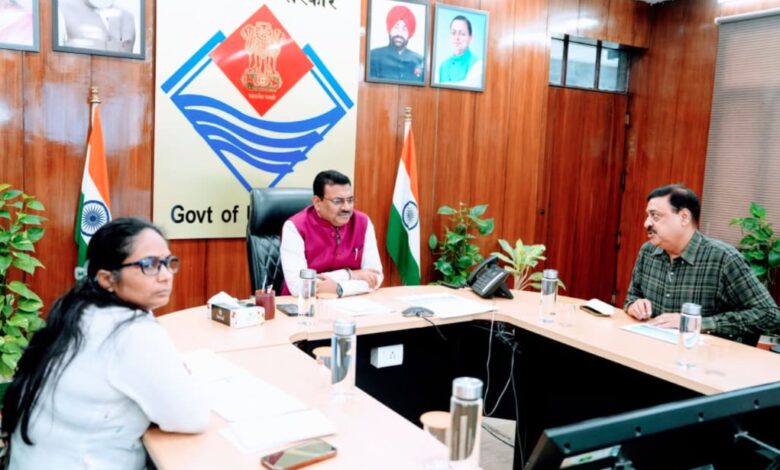 मुख्य सचिव ने की चिकित्सा स्वास्थ्य एवं चिकित्सा शिक्षा विभाग की समीक्षा