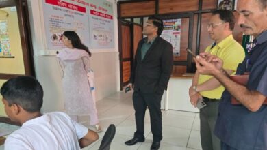 डीडीआरसी केंद्र का सचिव समाज कल्याण ने किया निरीक्षण, दिव्यांगजनों को समयबद्ध सेवाएं देने के निर्देश